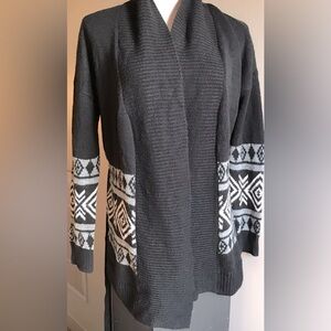 Pink republic Elegant Black and White Women's Cardigan L